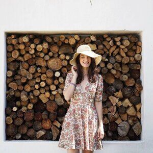 Meet your Posher, Alisa